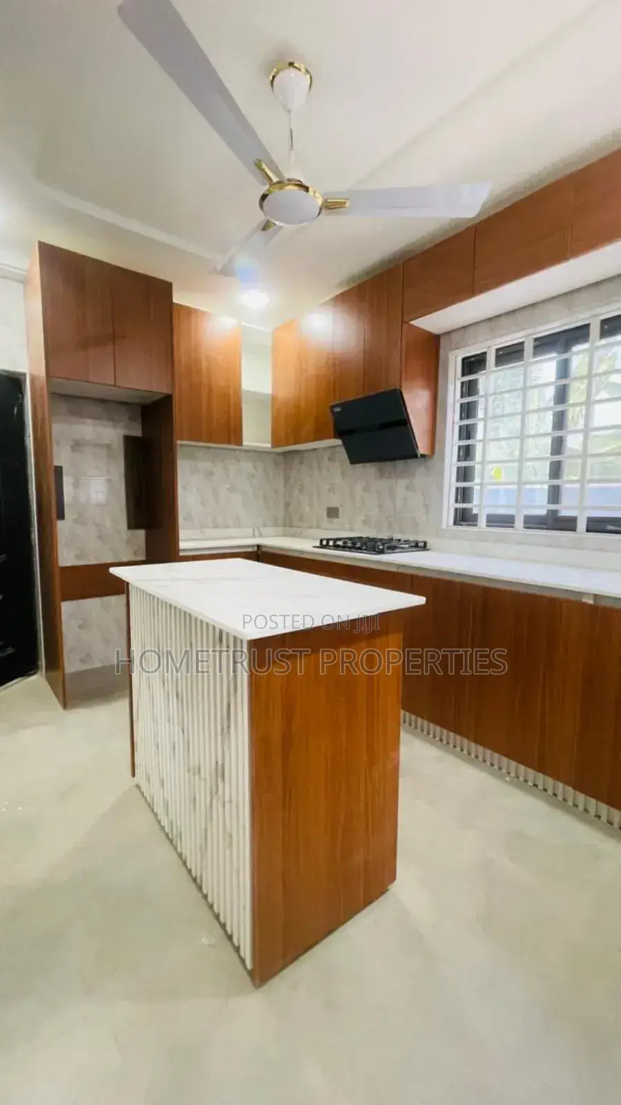 3bdrm Duplex in Ablekuma Amomorle, Pentecost for sale