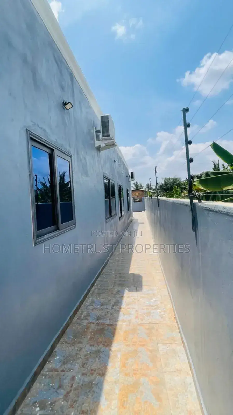 3bdrm Duplex in Ablekuma Amomorle, Pentecost for sale