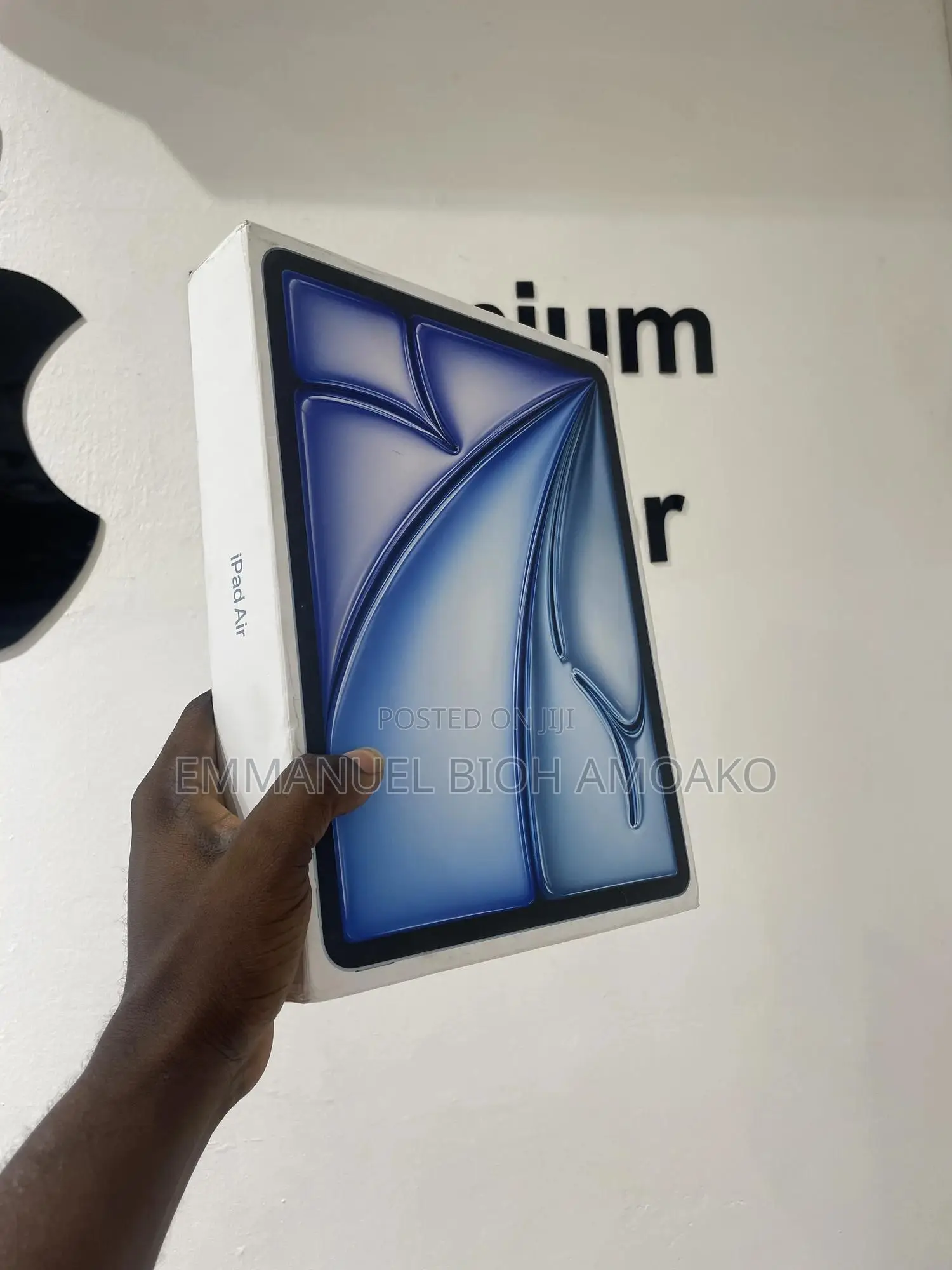 New Apple iPad Air 13 (2024) 256 GB Blue