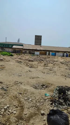 Gt.Accra, Nungua (Nungua - Tema Road) _ 1.06 Acre Commercial Land
