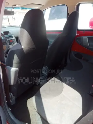 Toyota Aygo 2010 Red