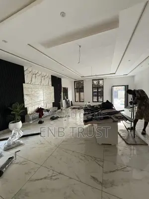 4bdrm Duplex in Ashongman Estate, Police Station for sale