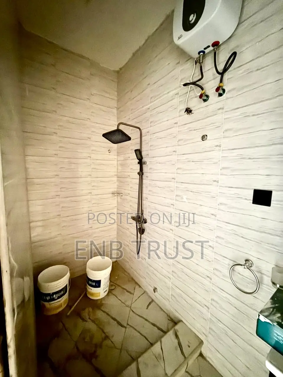 4bdrm Duplex in Ashongman Estate, Police Station for sale