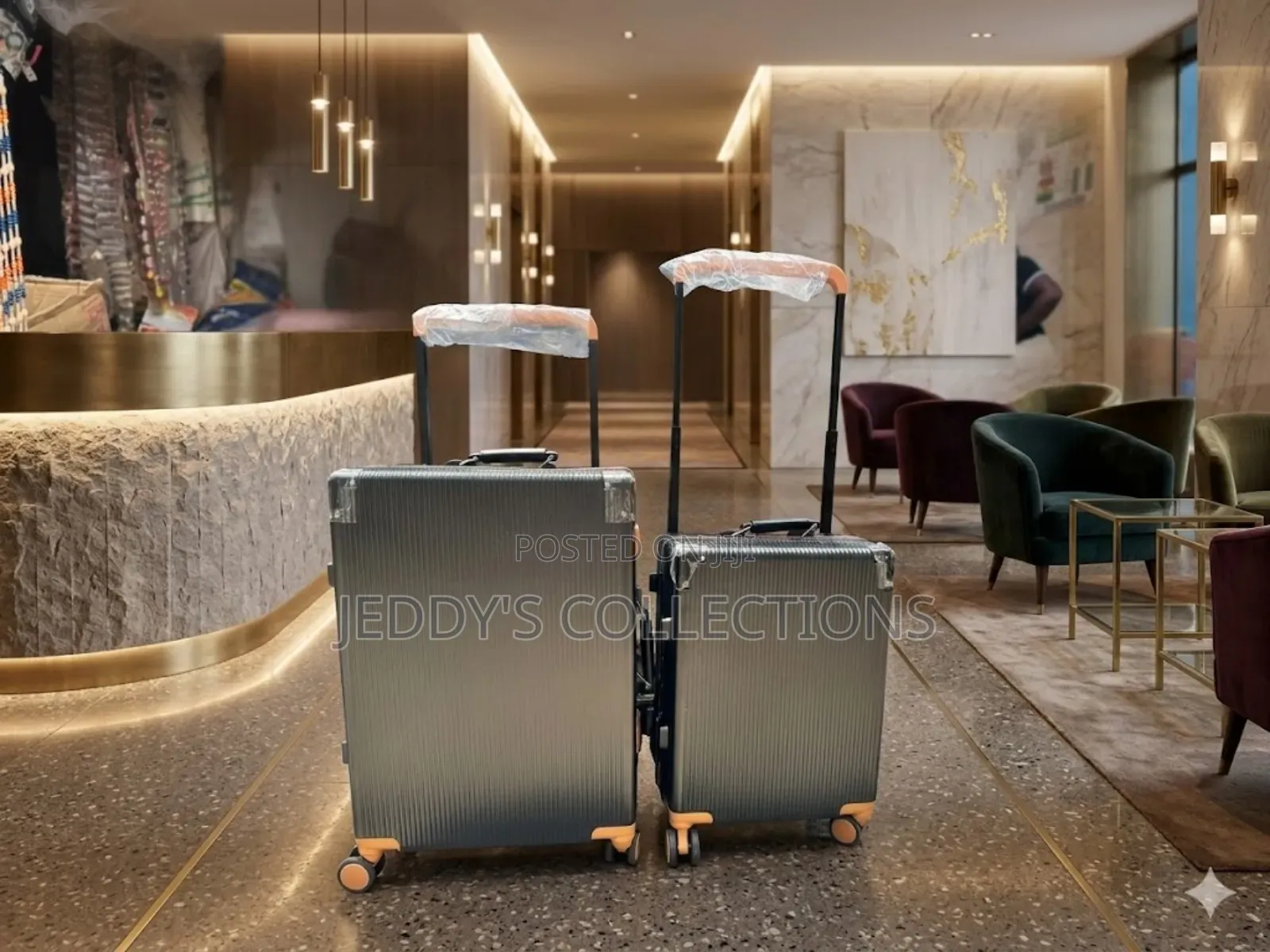 Luxurious Lightweight Cabin Suitcase With a Large Storage Capacity