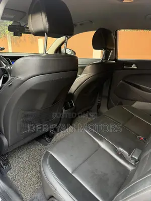 Hyundai Tucson SEL AWD 2018 Silver