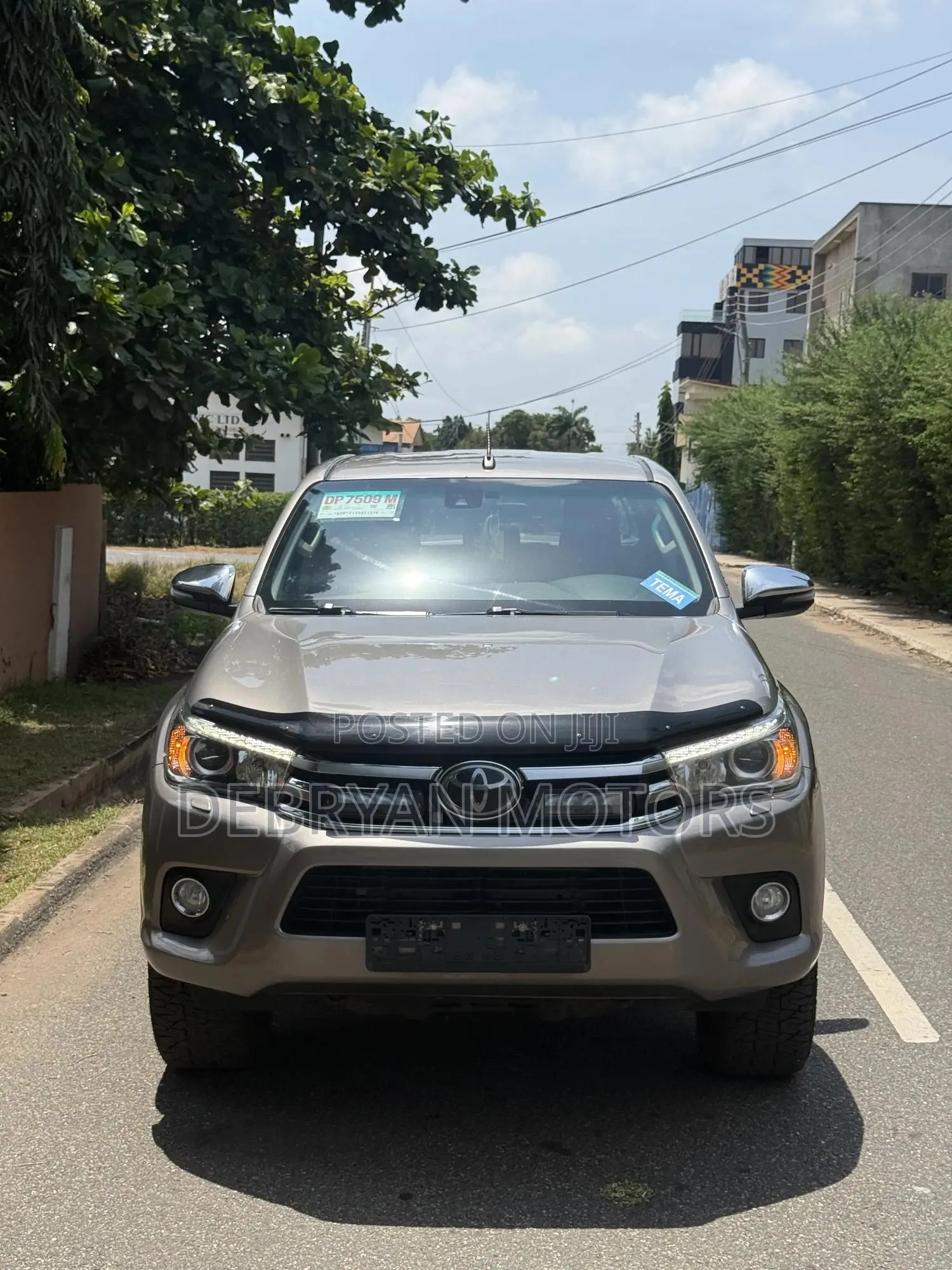 Toyota Hilux Revo Double Cab Deisel 2.4 AWD 2019 Silver