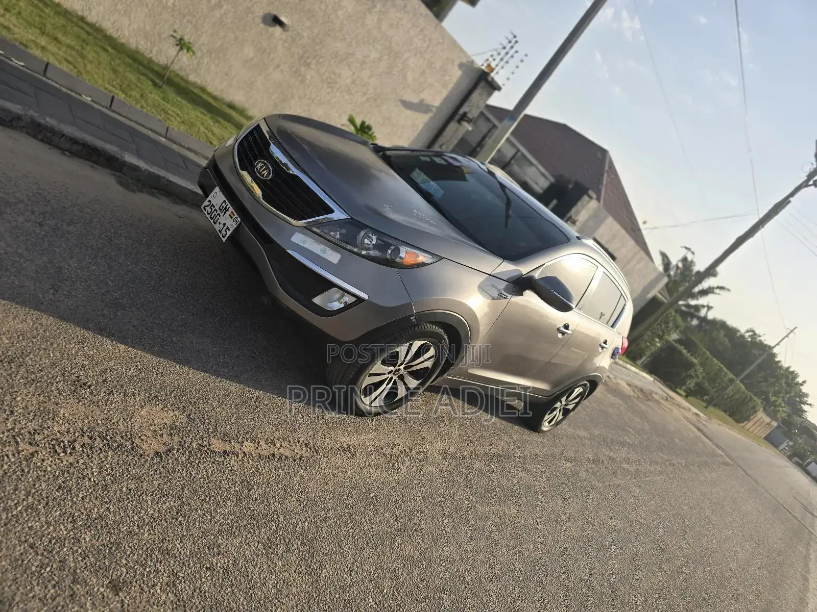 Kia Sportage Base 4dr FWD (2.4L 4cyl 6M) 2012 Gray