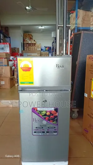 Roch 95l Mini Fridge – Perfect for Home or Office