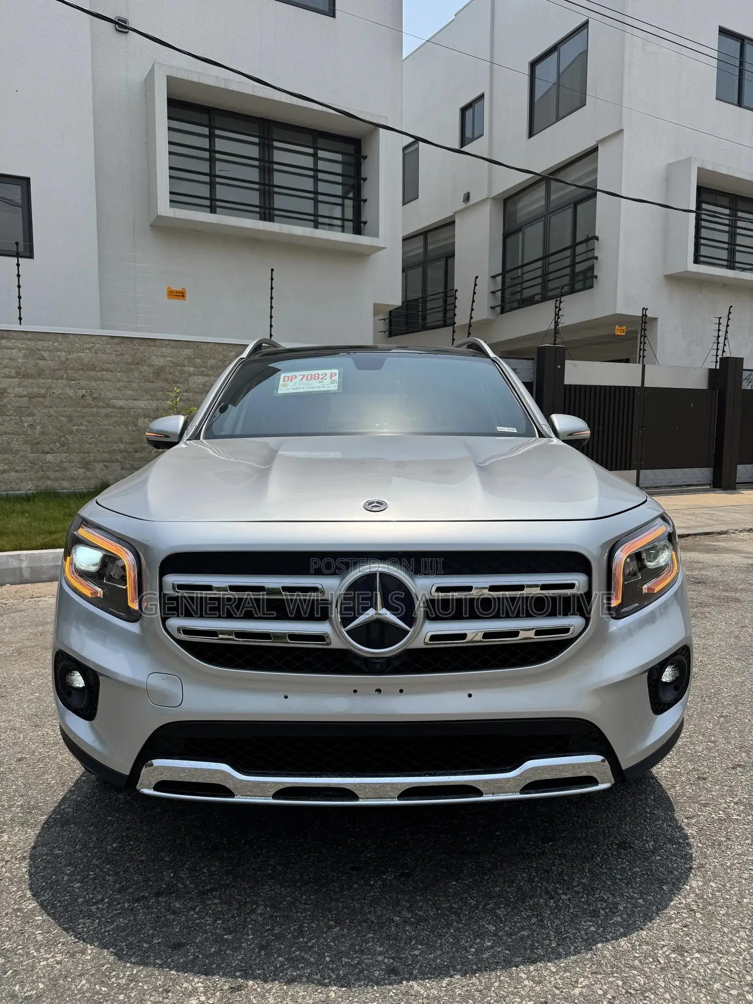 Mercedes-Benz GLB-Class GLB 250 4MATIC 2021 Silver