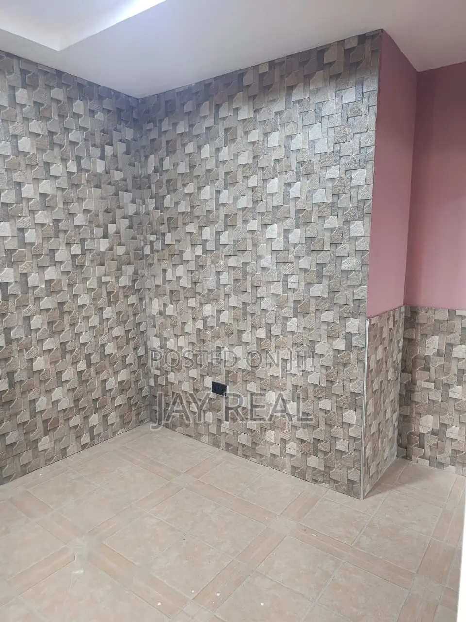 2bdrm Apartment in Jayreal Estate., Kasoa for rent