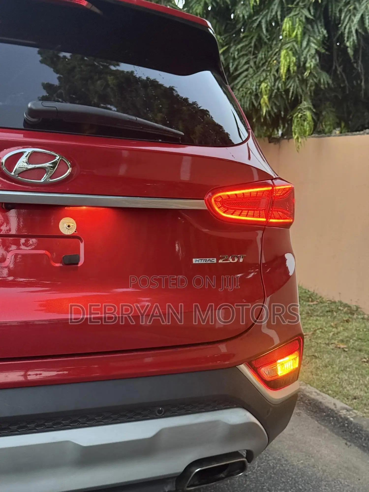 Hyundai Santa Fe Ultimate 2.0T AWD 2019 Red