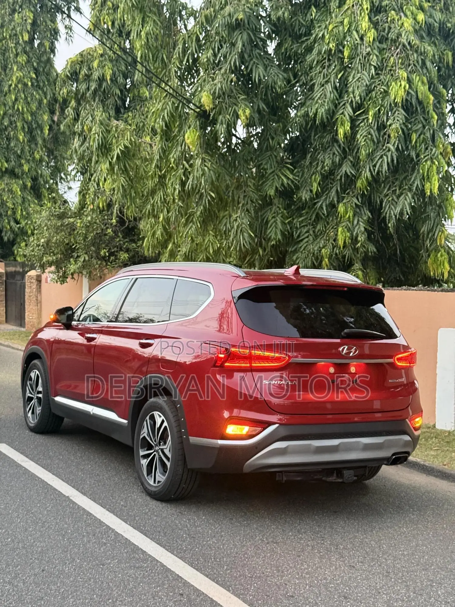 Hyundai Santa Fe Ultimate 2.0T AWD 2019 Red