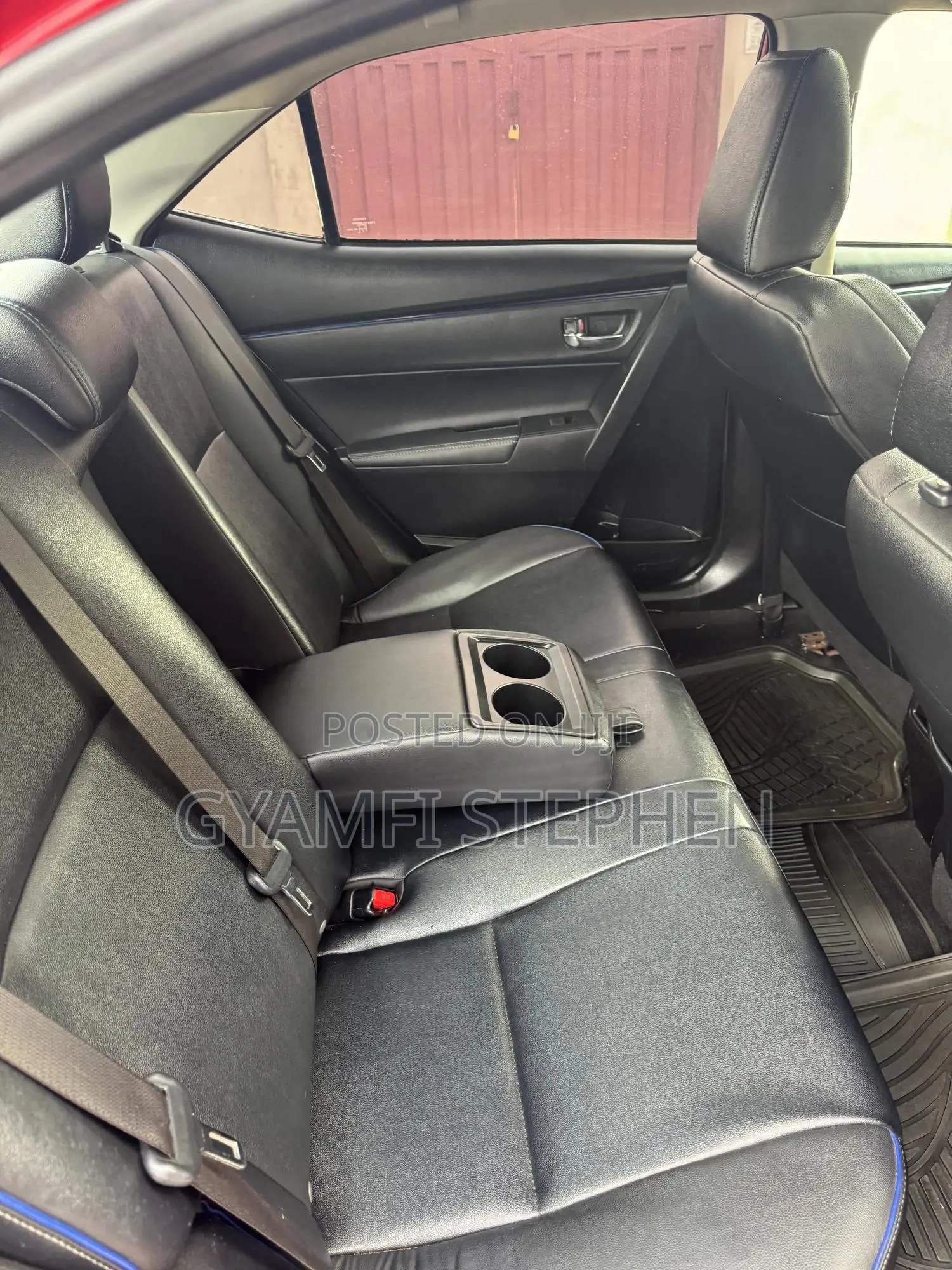 Toyota Corolla XSE (1.8L 4cyl 2A) 2019 Red