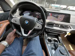 BMW X7 xDrive40i 2019 White
