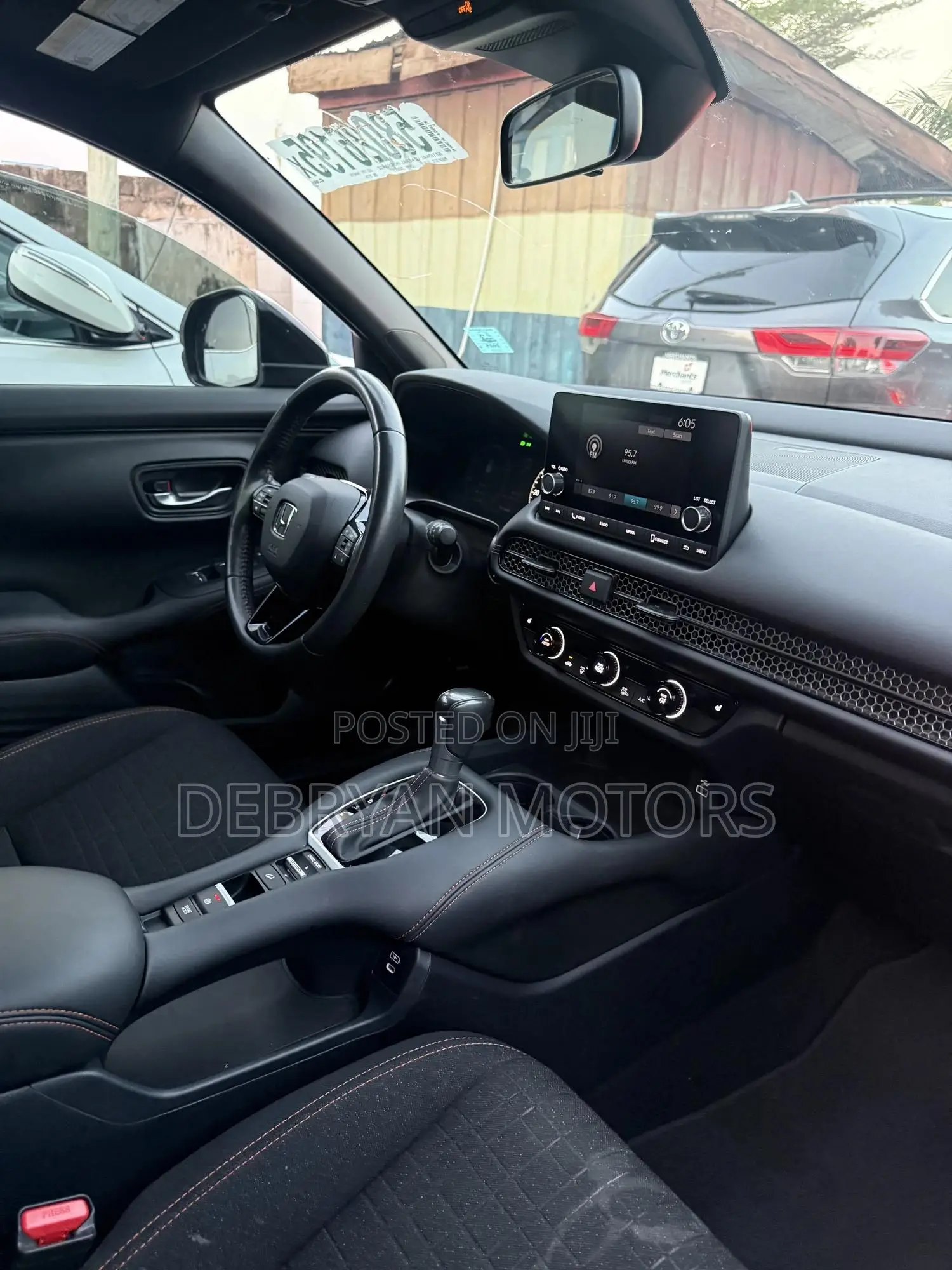 Honda HR-V Sport AWD CVT 2024 Gray