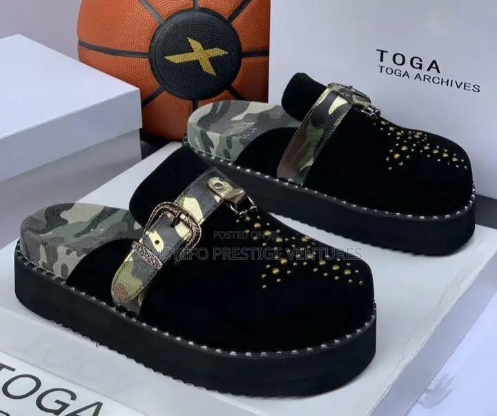 High Quality Design Half Shoes