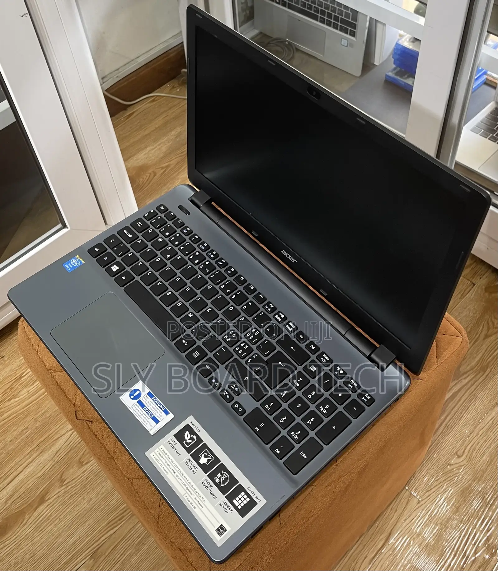 Laptop Acer Aspire E5-571 4GB Intel Core i5 SSD 256GB