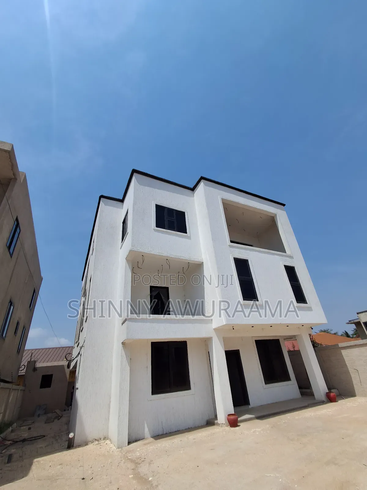 4bdrm House in East Legon Hills, School Junction for sale