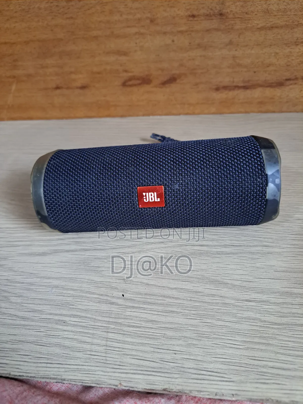 JBL Flip 4