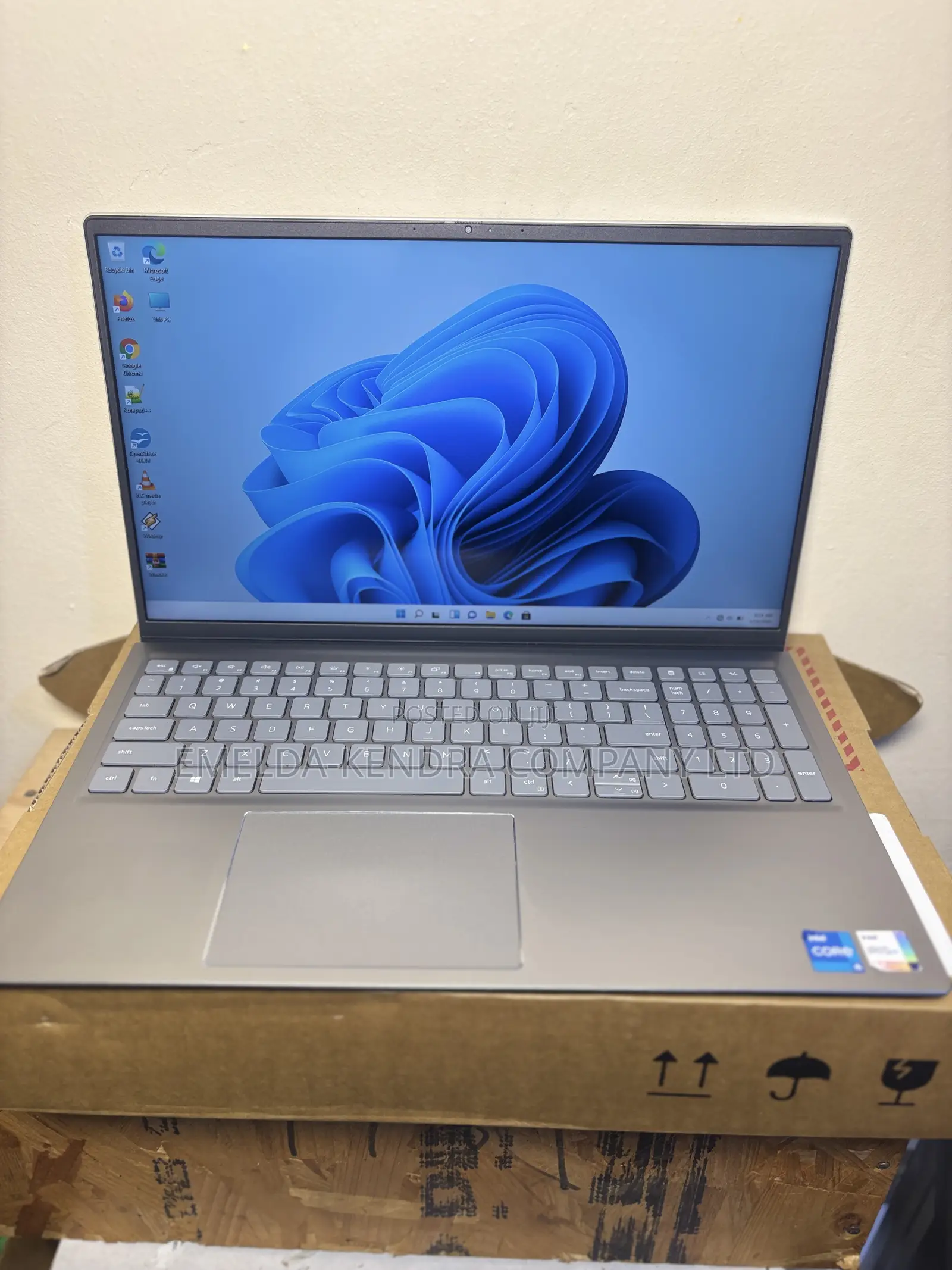 Laptop Dell Inspiron 15 8GB Intel Core i5 SSD 256GB