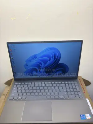 Laptop Dell Inspiron 15 8GB Intel Core i5 SSD 256GB