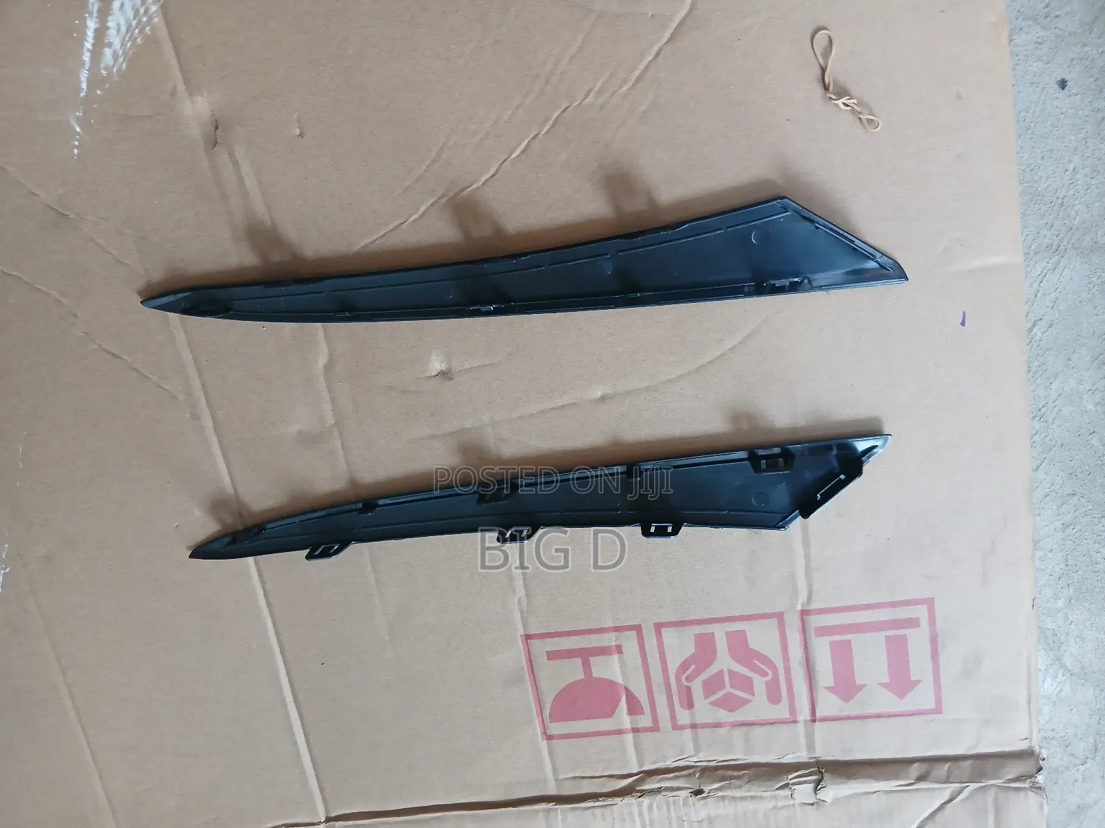 Honda Civic 2022 to 2023 Headlight Strip or Seat
