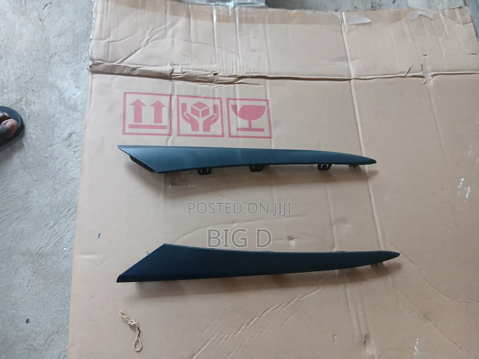 Honda Civic 2022 to 2023 Headlight Strip or Seat