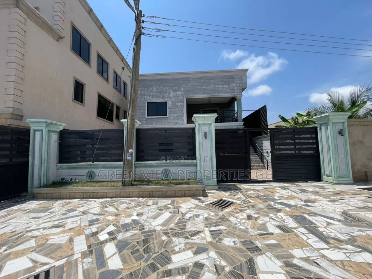 2bdrm Apartment in Sakumono for rent