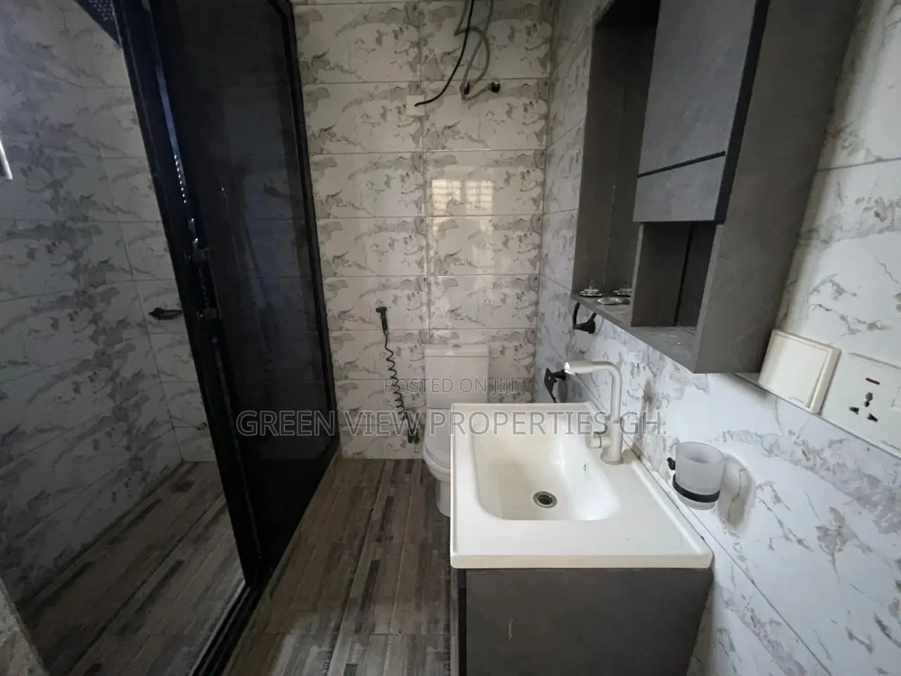 2bdrm Apartment in Sakumono for rent