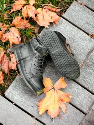 Quality Timberland All Black Boot