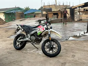 Aprilia 2022