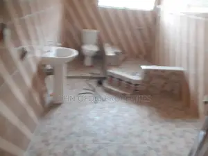 3bdrm Apartment in Ayeduase Mango Road, Kumasi Metropolitan for rent