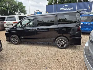 Toyota Voxy 2015 Black