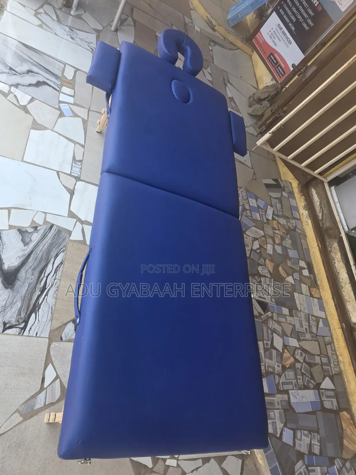 “Portable Massage Bed / Spa Bed / Salon Massage Table”
