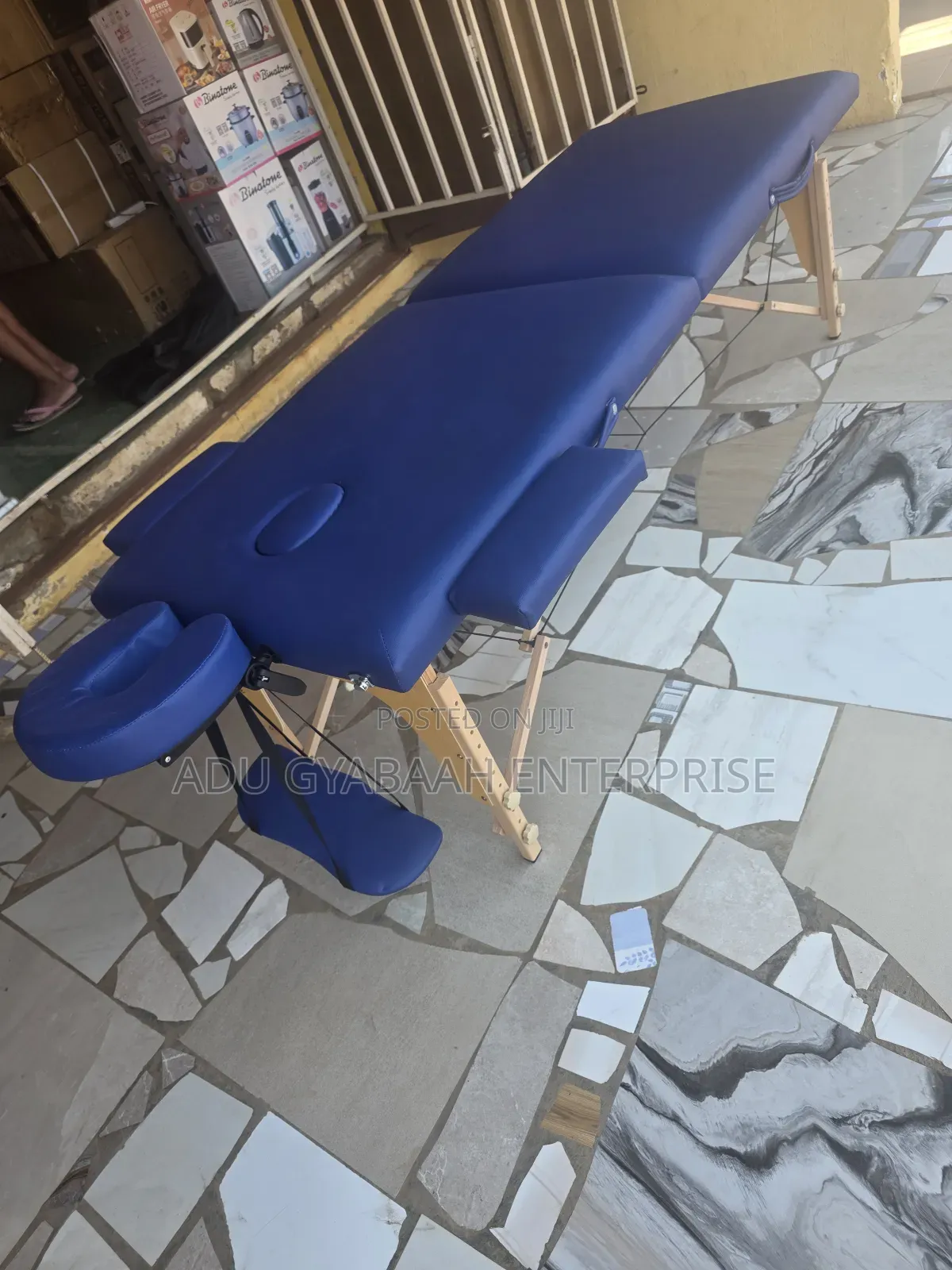 “Portable Massage Bed / Spa Bed / Salon Massage Table”