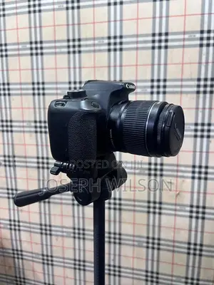 Canon Eos Rebel T5