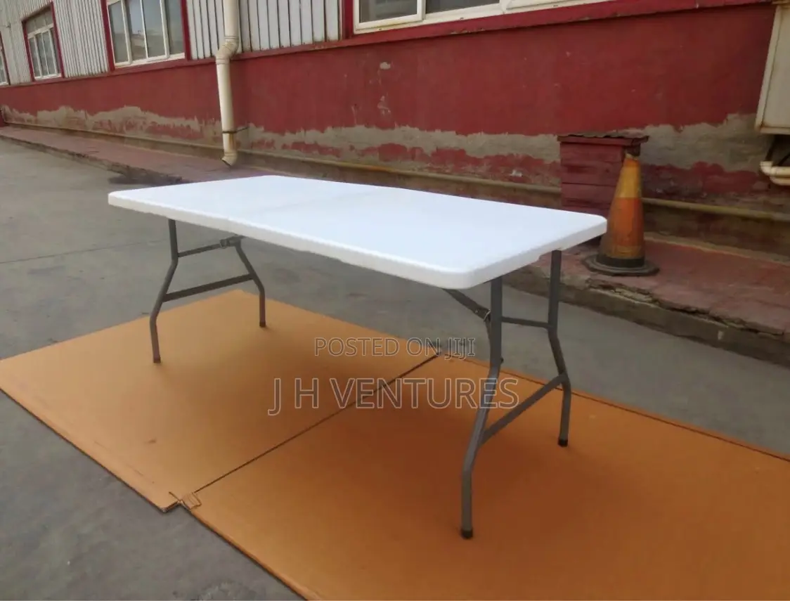Plastic Foldable Table