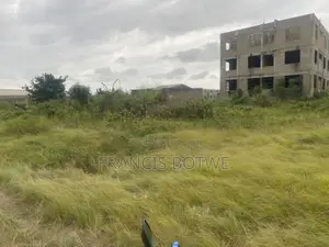 1plot of a Land for Sell