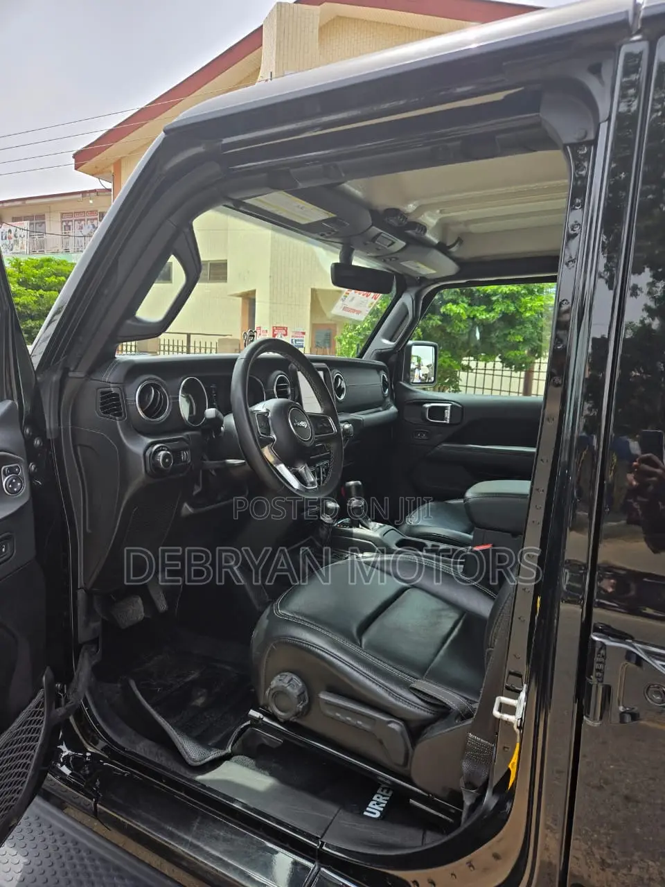 Jeep Wrangler Sahara 4 Door 4x4 2023 Black
