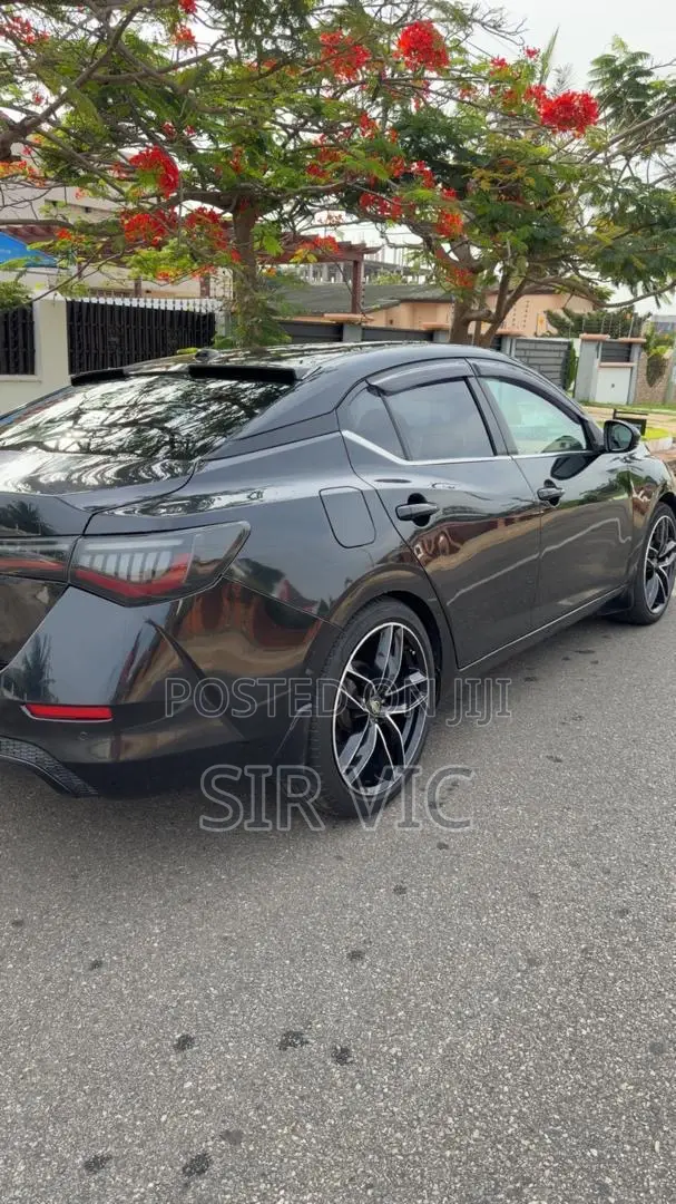 Nissan Sentra 2020 Black