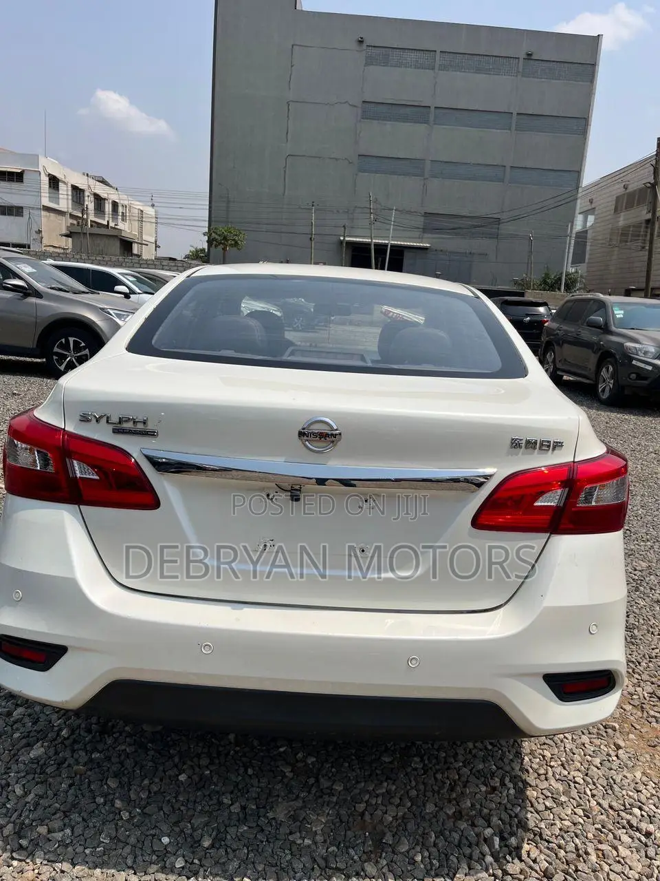 Nissan Sentra SR 2021 White