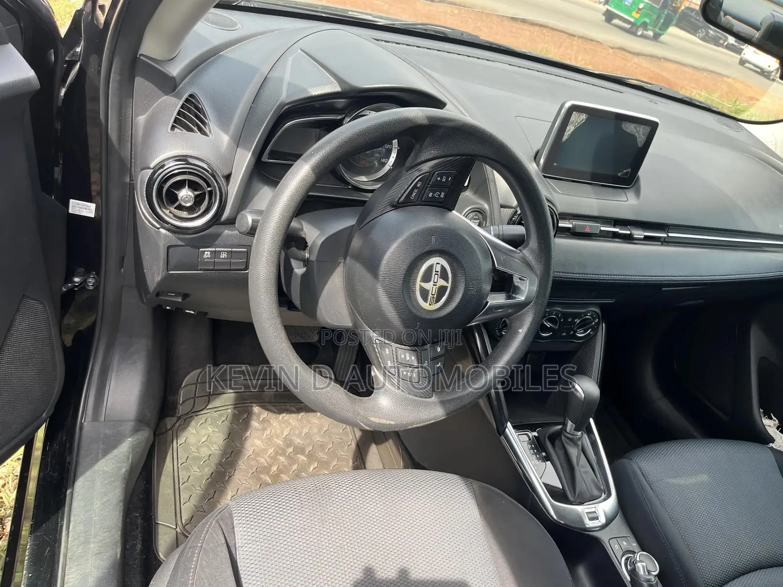 Scion iA Base 2016 Black