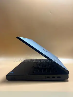 New Laptop Dell Precision M6600 8GB Intel Core i5 HDD 500GB