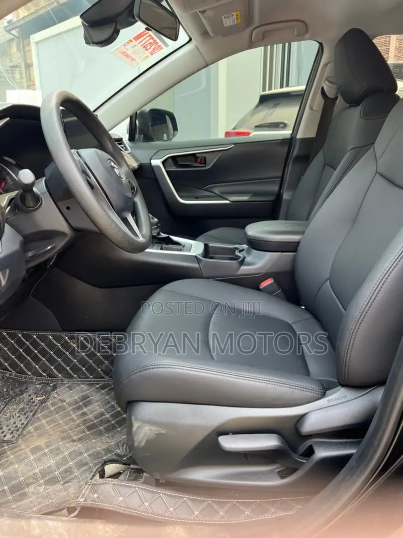 Toyota RAV4 Limited AWD 2024 Black