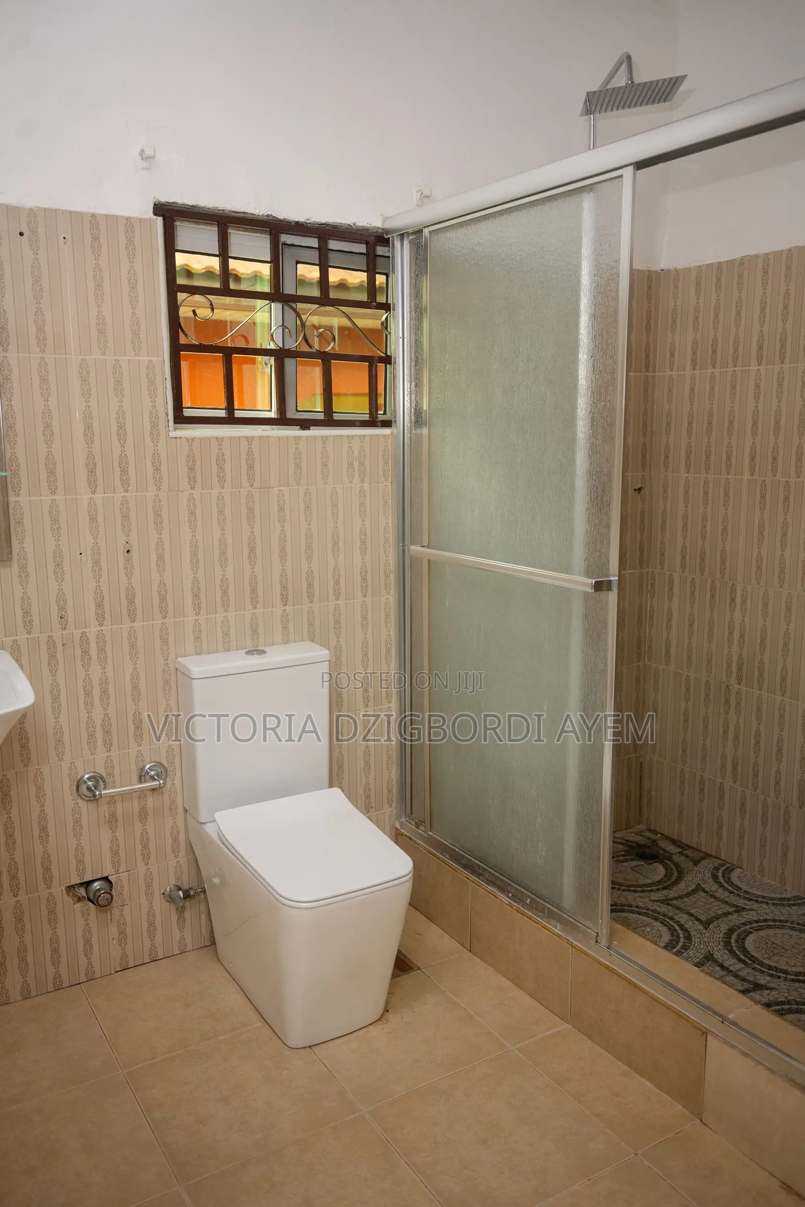 3bdrm House in Koans Estate Eagle, Accra Metropolitan for sale