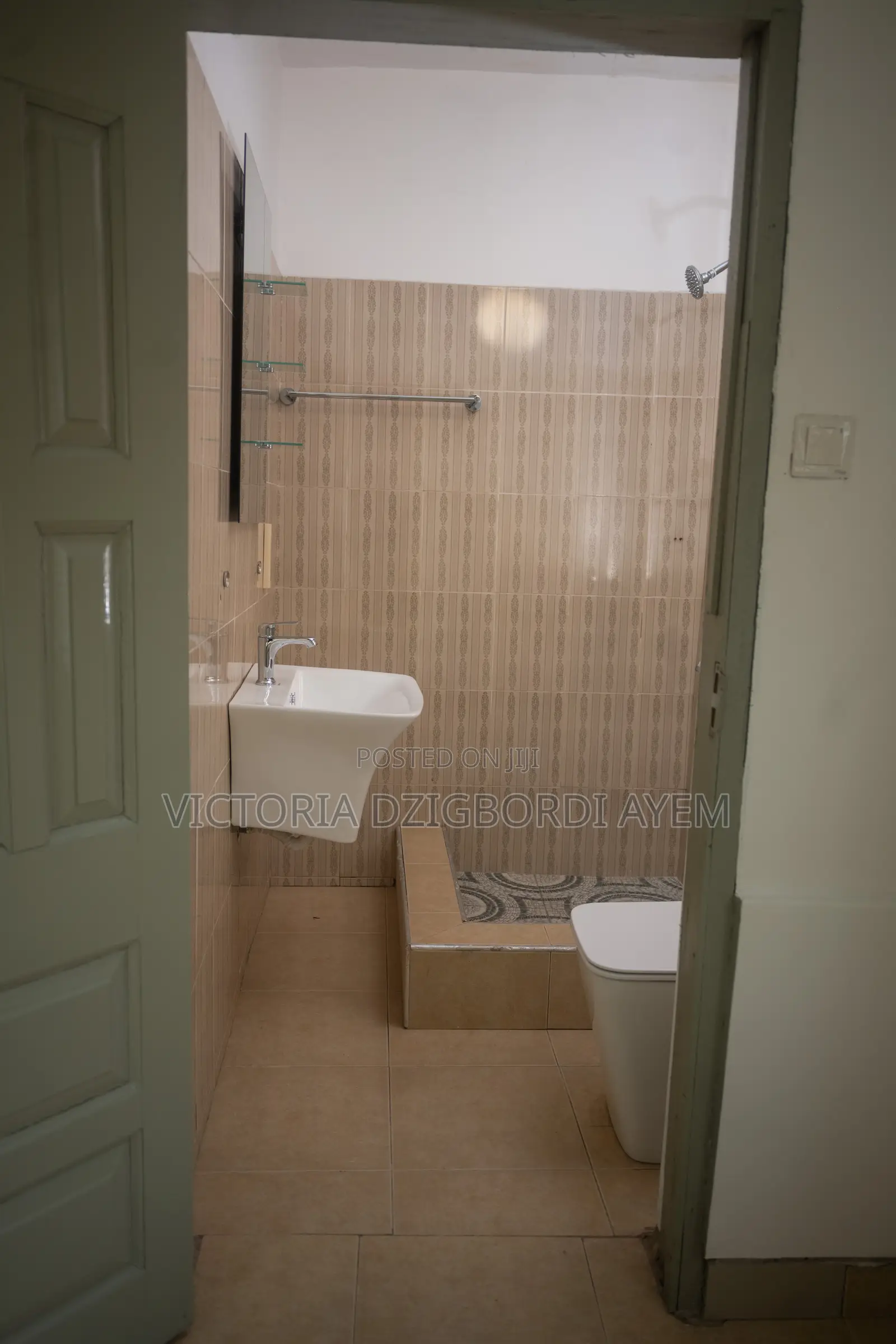 3bdrm House in Koans Estate Eagle, Accra Metropolitan for sale