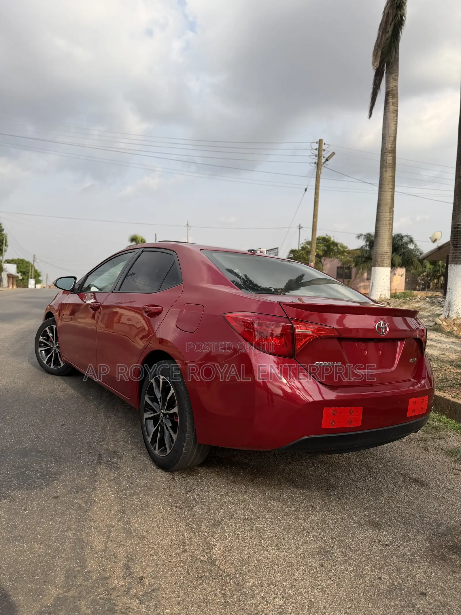 Toyota Corolla XSE (1.8L 4cyl 2A) 2019 Red