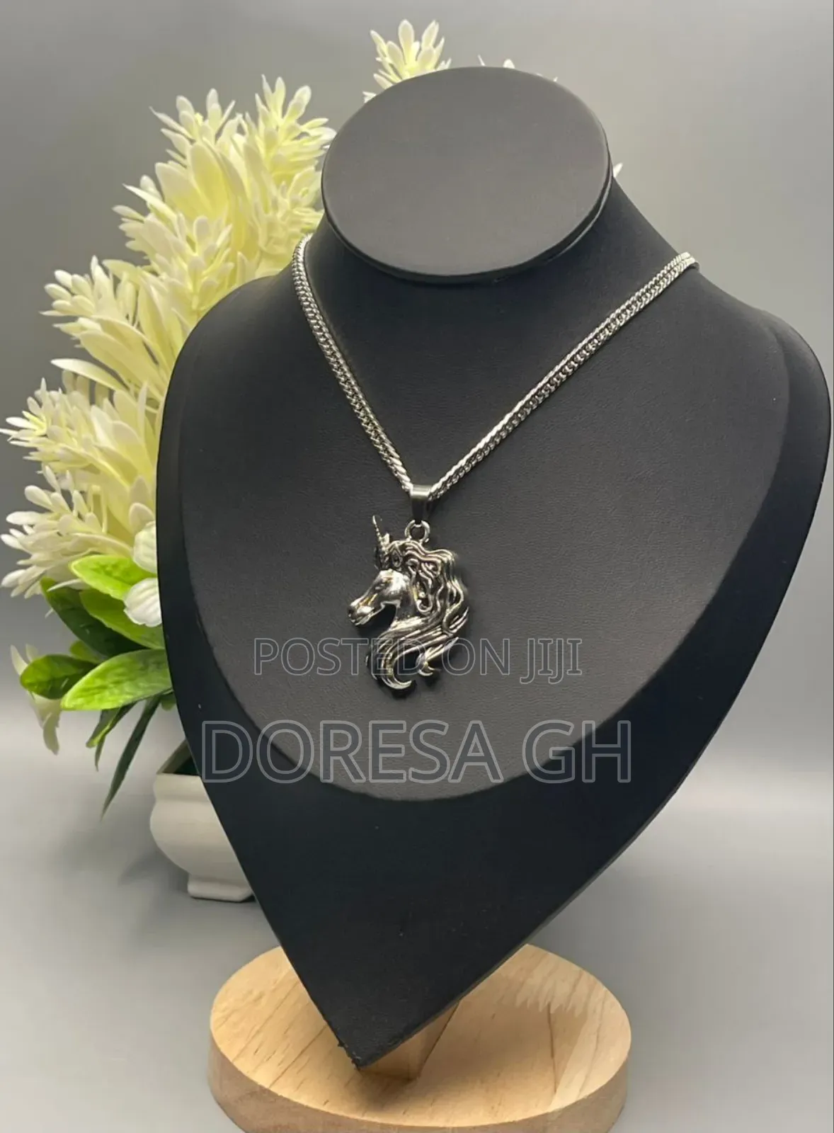 Men’S Silver Necklace With Pendant–Silver Chain for Men in Accra,Ghana