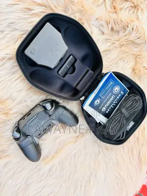 Nacon Revolution 5 Pad