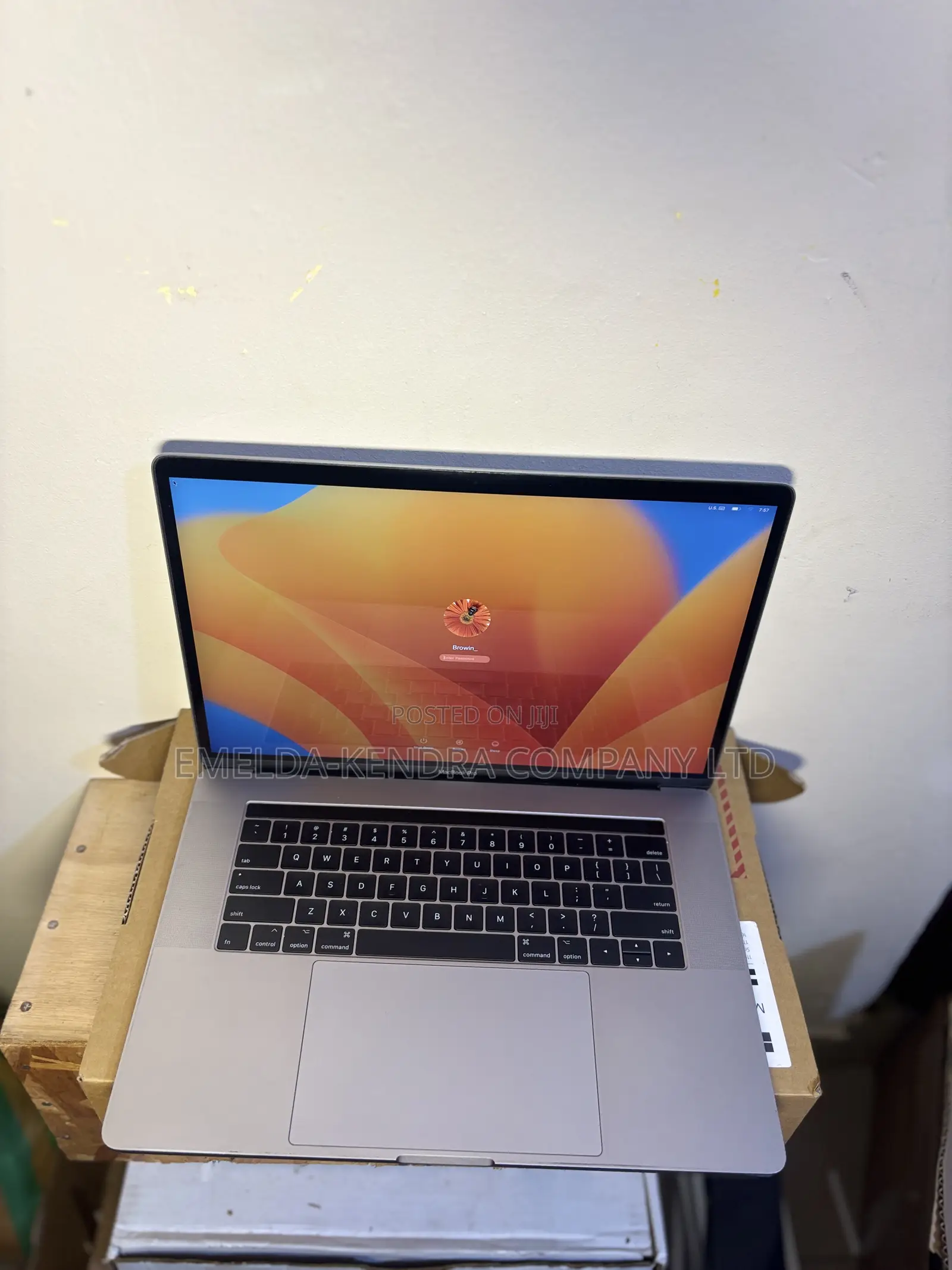 Laptop Apple MacBook Pro 2017 16GB Intel Core i7 SSD 1T